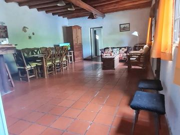 CASA EN VENTA VISTALBA LOTEO DON CARLOS