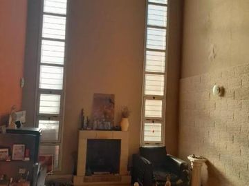 Casa en venta - 3 Dormitorios 2 Baños - Cochera - 406Mts2 - Ramos Mejía