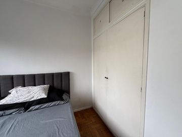 Casa cuatro ambientes con jardin y pileta a la venta en Crucecita Avellaneda
