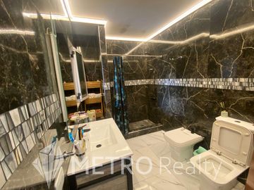 Casa en Venta 4 ambientes en Quilmes Oeste