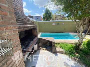 Casa en Venta 4 ambientes en Quilmes Oeste