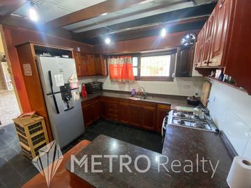 Casa en Venta 4 ambientes en Quilmes Oeste