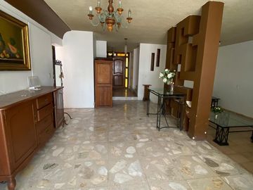 CASA EN VENTA RESIDENCIAL REVOLUCIÓN