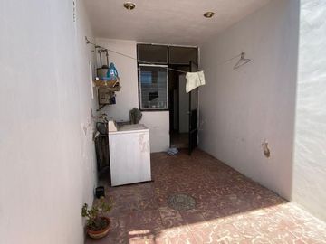 CASA EN VENTA RESIDENCIAL REVOLUCIÓN