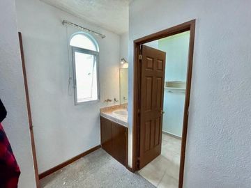 DEPARTAMENTO EN VENTA FRACC LA JOYA