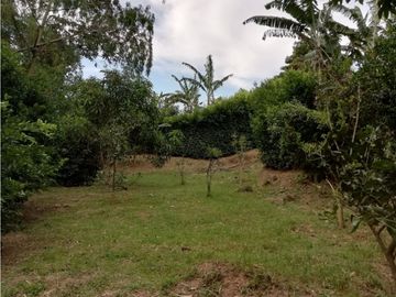 Maat Vende Lote en Conjunto Guaduas, 1.060m2 $250Millones