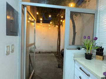 ¡Tu Nuevo Hogar en Nueva Galicia! Estilo, Confort y Seguridad