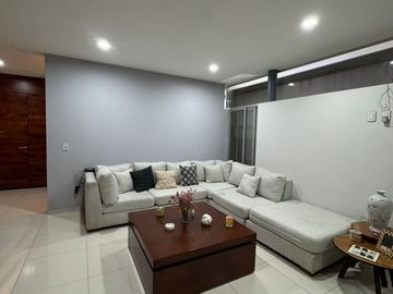 ¡Tu Nuevo Hogar en Nueva Galicia! Estilo, Confort y Seguridad