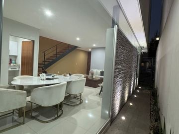 ¡Tu Nuevo Hogar en Nueva Galicia! Estilo, Confort y Seguridad