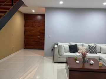 ¡Tu Nuevo Hogar en Nueva Galicia! Estilo, Confort y Seguridad