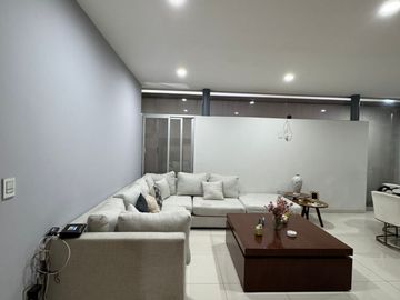 ¡Tu Nuevo Hogar en Nueva Galicia! Estilo, Confort y Seguridad