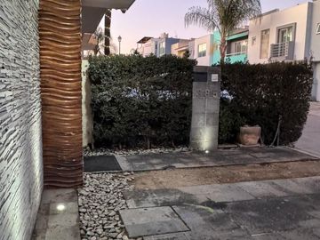 ¡Tu Nuevo Hogar en Nueva Galicia! Estilo, Confort y Seguridad