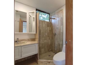 8009995 Arriendo Apartamento en el Poblado Loma del Campestre