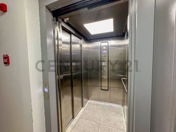 VENTA DE DEPARTAMENTO CON VISTA EXTERNA  EN MAGDALENA DEL MAR