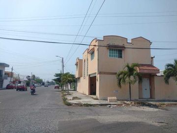 CASA DE OPORTUNIDAD, 4 RECÁMARAS, FRAC. LOS PINOS, VERACRUZ, VERACRUZ