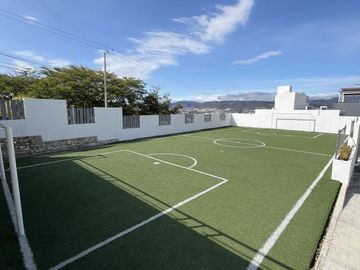 CASA EN VENTA EN FRACCIONAMIENTO PUNTA DIAMANTE