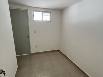 CASA EN VENTA EN FRACCIONAMIENTO PUNTA DIAMANTE