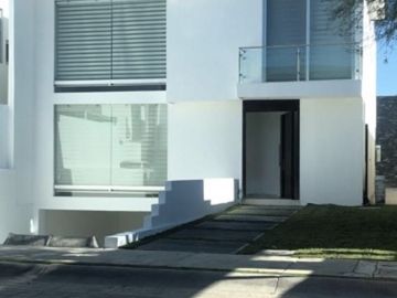 Venta de casa en Andora Residencial (Campanario)