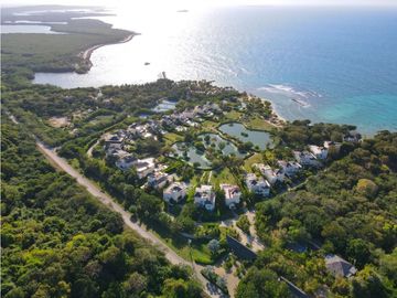 Casa en Isla de Baru Estancia del Mar Condominio en Cartagena