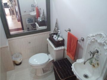 Casa residencial en conjunto para arriendo en pinares, Pereira!!!