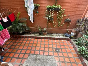 VENTA DE CASA  EN BELÉN RANGO 8