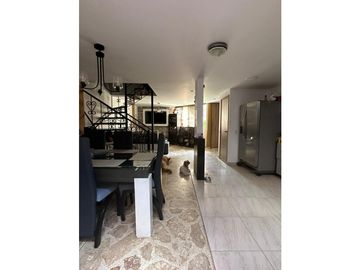 VENTA DE CASA  EN BELÉN RANGO 8