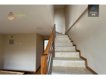 CASA EN EXCELENTE UBICACIÓN EN VENTA