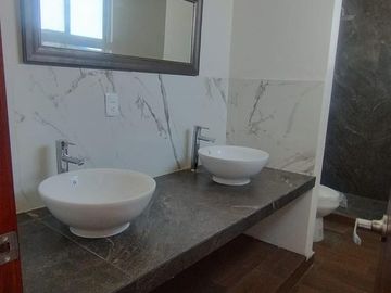 Casa en Fraccionamiento Lomas de la Rioja, Veracruz