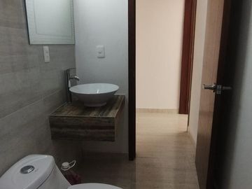 Casa en Fraccionamiento Lomas de la Rioja, Veracruz