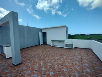 Casa en Fraccionamiento Lomas de la Rioja, Veracruz