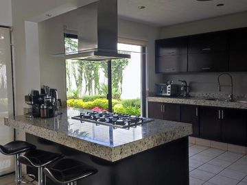 VENTA DE CASA EN CORREGIDORA