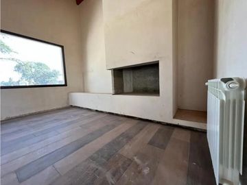 VENTA CASA EN VALLE DEL GOLF 3 DORMITORIOS Y PILETA A ESTRENAR