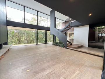 Luxury Home available for rent in Las Palmas Medellin
