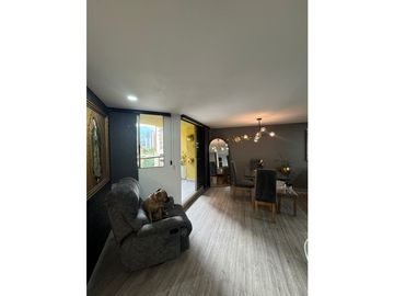 Apartamento en venta Sabaneta sector Aves Maria