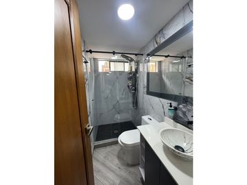 Apartamento en venta Sabaneta sector Aves Maria