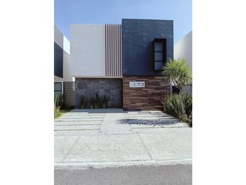 CASA RESIDENCIAL EN   PREVENTA EN MINERAL DE LA REFORMA