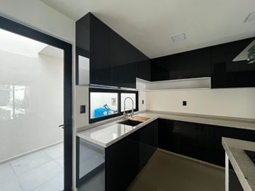 Estrene casa moderna