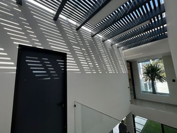 Estrene casa moderna