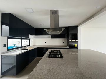 Estrene casa moderna