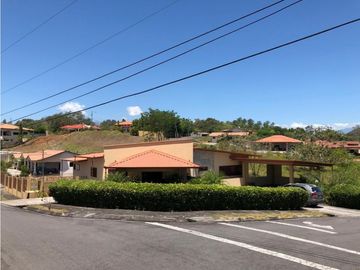 CHIRIQUI / DAVID / LAS LOMAS DE SAN CARLOS / 7 HABITAC. / 1316m2 YG