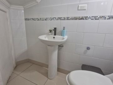 SE VENDE AMPLIA CASA EN SUBIDA CARAMPANGUE VALPARAISO