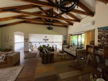Se vende espectacular casa en Talca