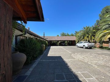 Se vende espectacular casa en Talca