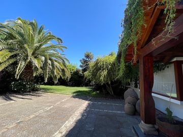 Se vende espectacular casa en Talca