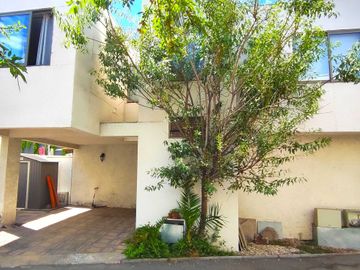 Casa en venta en LA FLORIDA