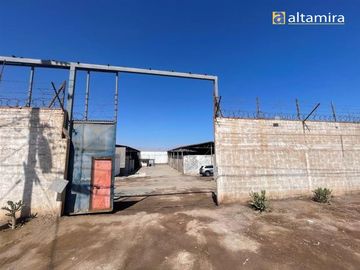Sitio en Venta en Terreno e Instalaciones - Pasaje Caliche El Boro - Alto Hospicio - condiciones especiales de financiamiento Banco Santander