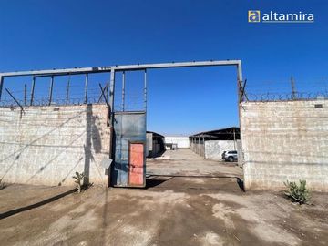 Sitio en Venta en Terreno e Instalaciones - Pasaje Caliche El Boro - Alto Hospicio - condiciones especiales de financiamiento Banco Santander