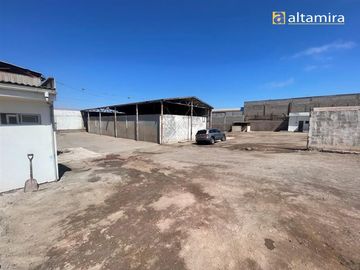 Sitio en Venta en Terreno e Instalaciones - Pasaje Caliche El Boro - Alto Hospicio - condiciones especiales de financiamiento Banco Santander