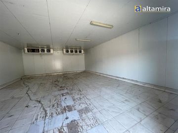 Sitio en Venta en Terreno e Instalaciones - Pasaje Caliche El Boro - Alto Hospicio - condiciones especiales de financiamiento Banco Santander