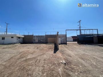 Sitio en Venta en Terreno e Instalaciones - Pasaje Caliche El Boro - Alto Hospicio - condiciones especiales de financiamiento Banco Santander